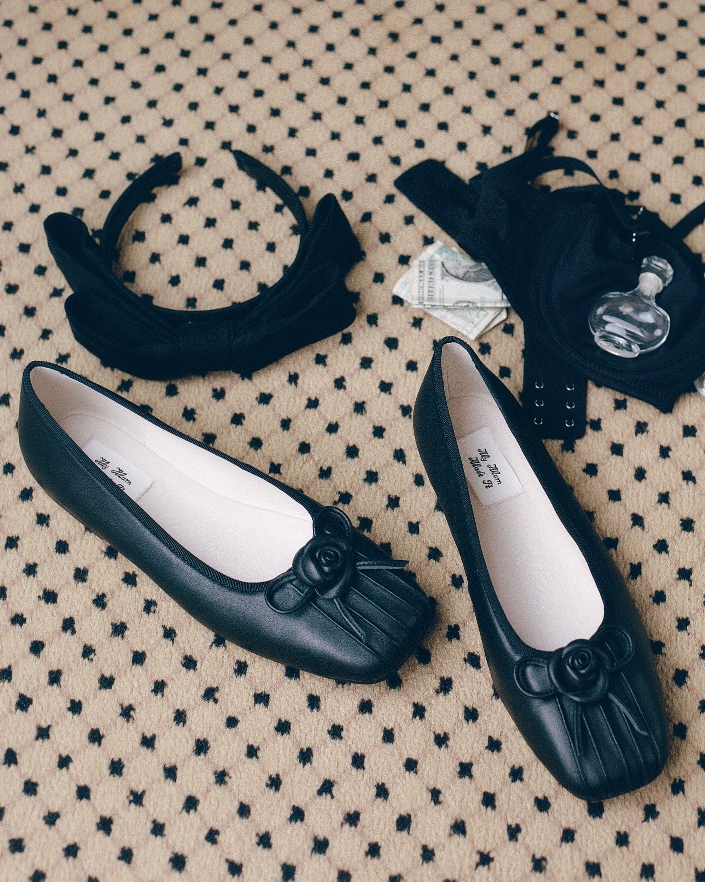 Rosette Ballet Flats - Black