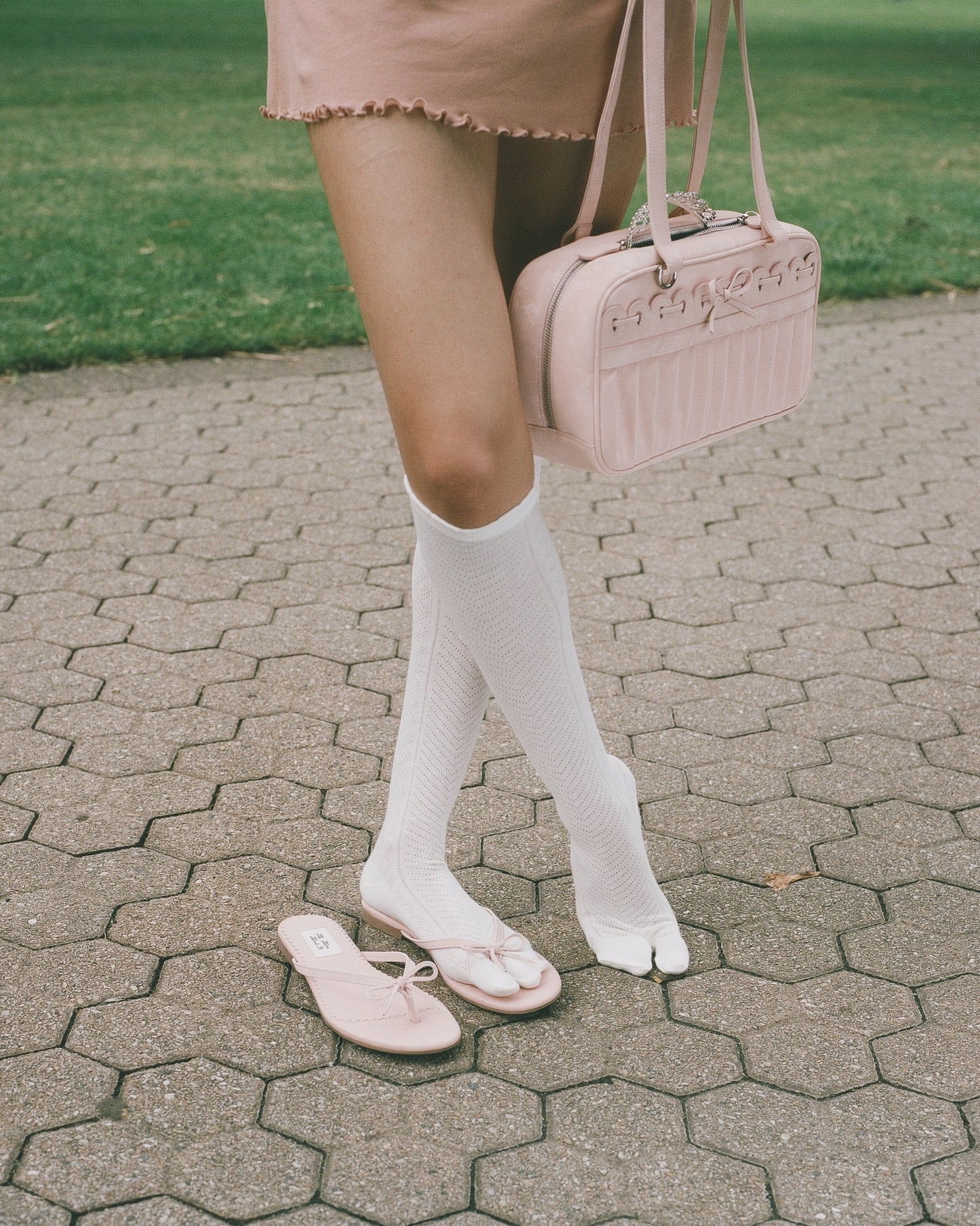 Ribbon Stitch Flip Flops - Rose Veil