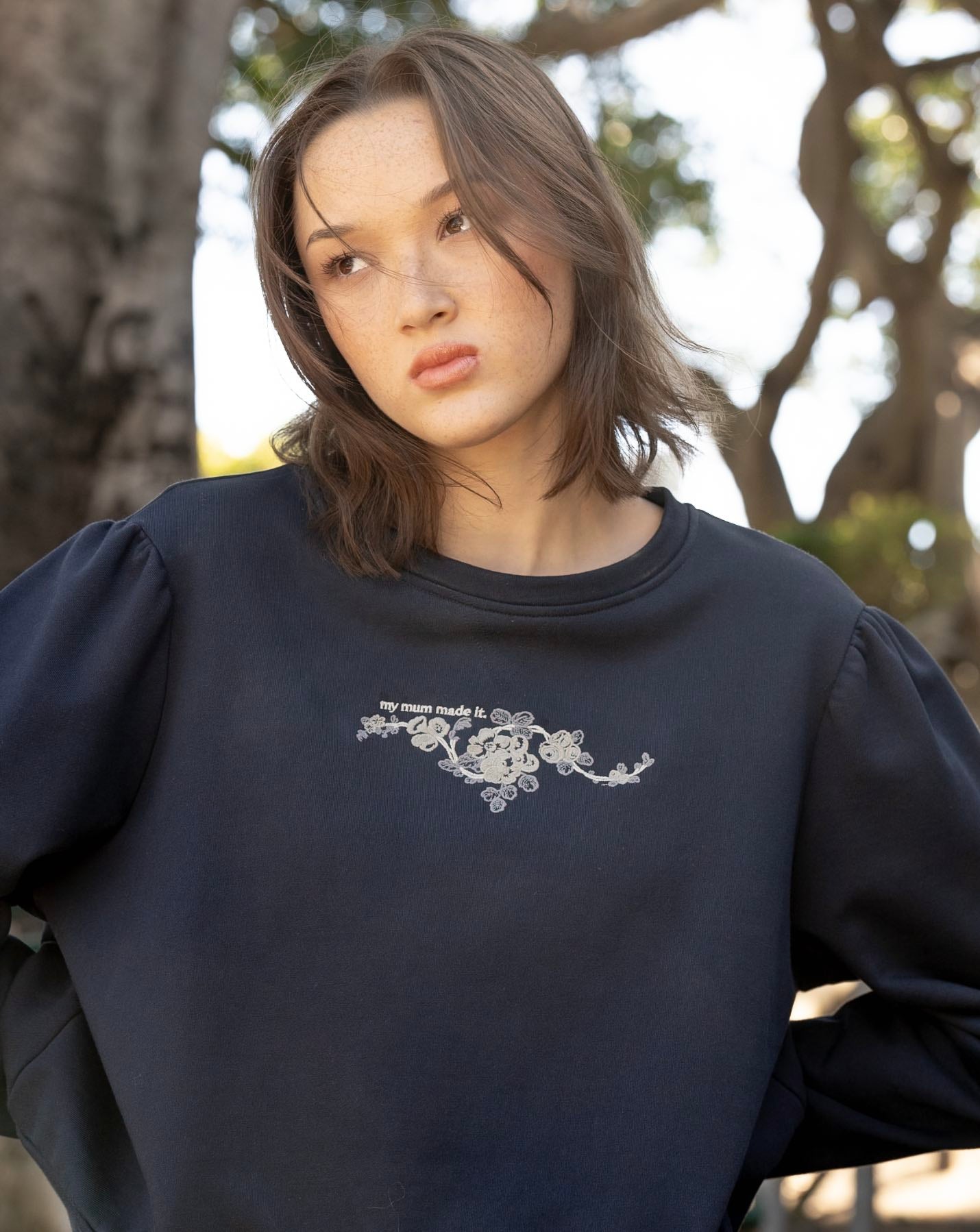 Rosette Logo Crewneck - Navy