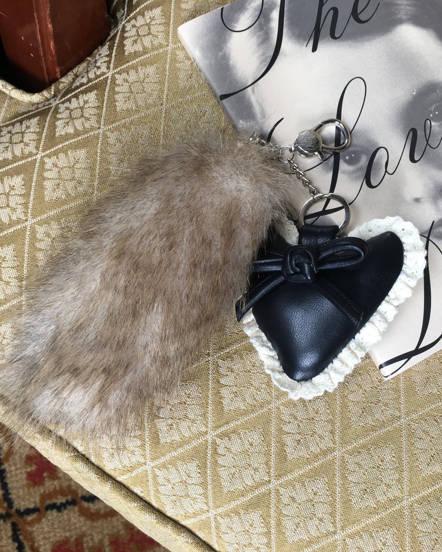 Chalet Heart Tail Keychain - Sepia Fur