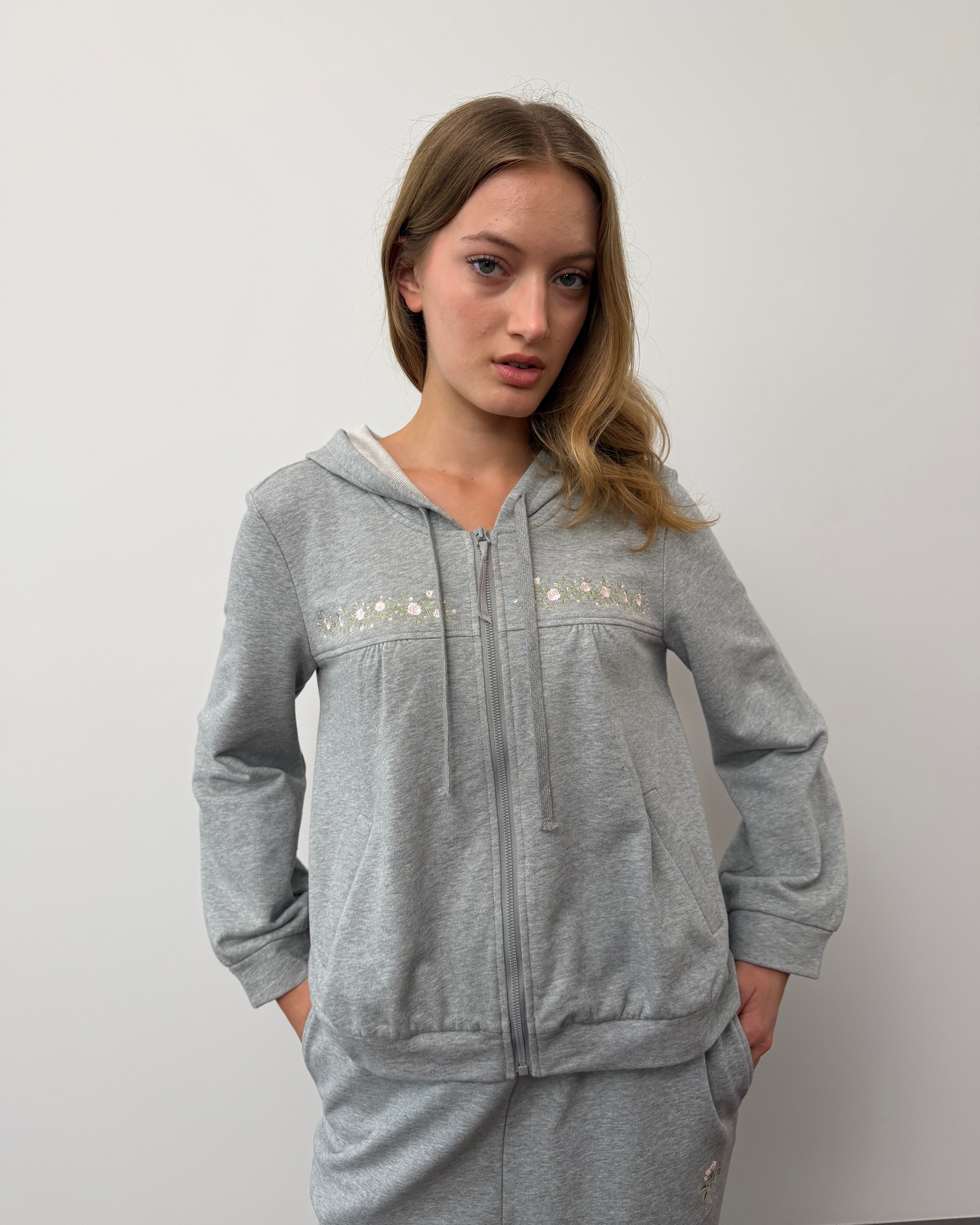 Rosette Vine Embroidery Hoodie - Grey