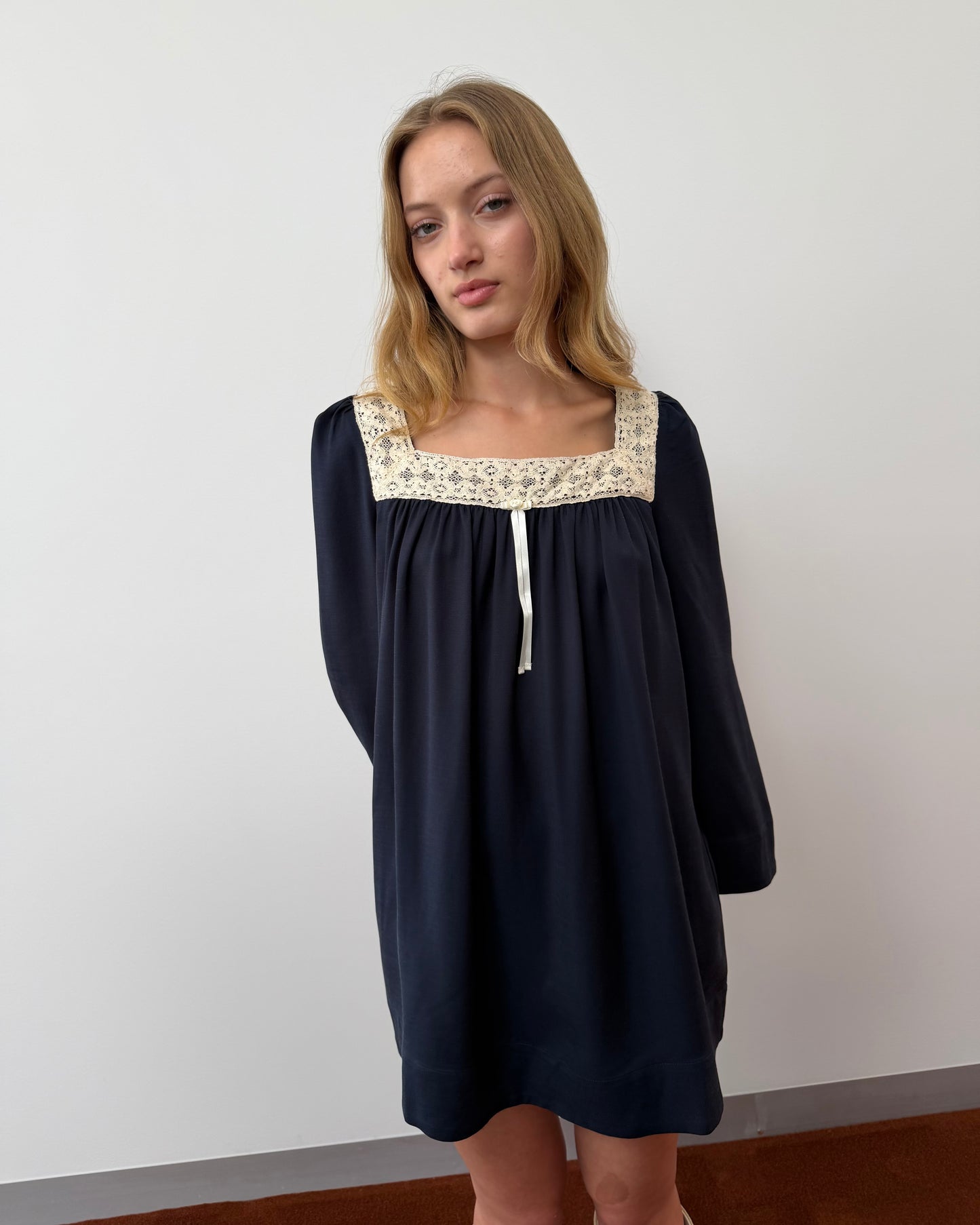 Verse Shift Dress - Deep Navy